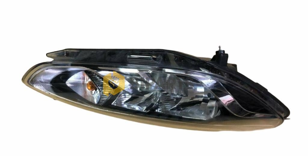 Ford Fiesta 2017> On Far Komple Sağ H1BB 13W029 AD