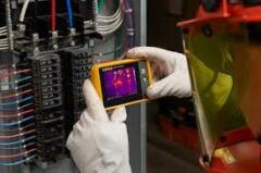 FLUKE PTi120 CEP TİPİ TERMAL GÖRÜNTÜLEME CİHAZI