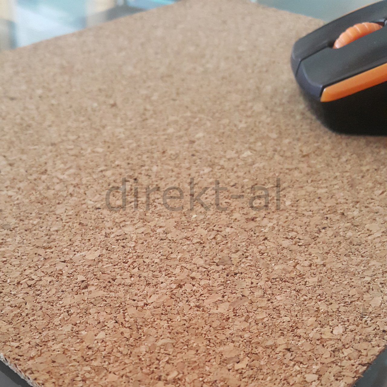 MOUSE PAD DOĞAL MANTAR  KAYMAZ TABANLI-ESNEK-YENİLİK