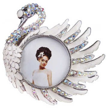 Çerçeve Kuğulu Swarovski Taşlı