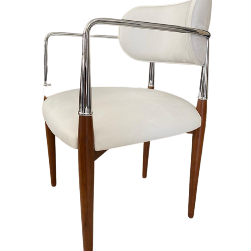 Elegant Sandalye