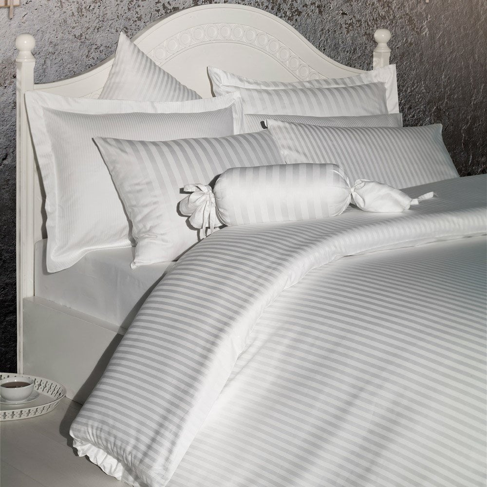 %100 Pamuk Saten Çizgili 2cm Saten  Nevresim Takımı Beyaz - King Size - Düz Çarşaf