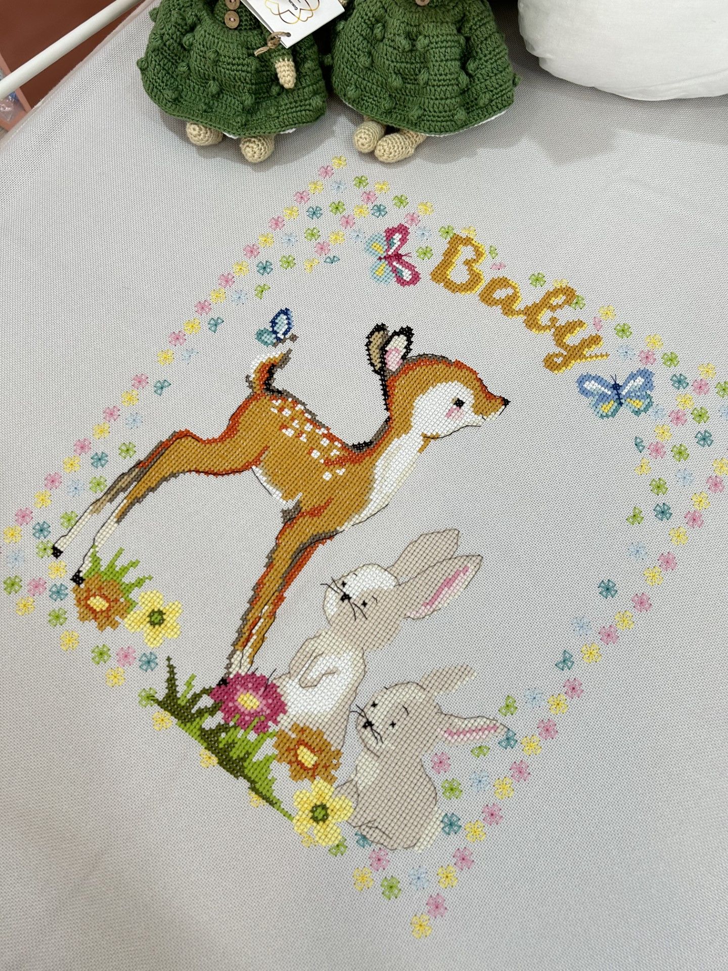 Bambi İşlemeli Bebek Battaniyesi