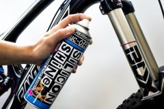 Muc -Off Silicone Shine Temizleme 500ml Koruyucu Sprey