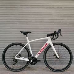 Trek Domane SL 5 Disc Carbon Yol / Yarış Bisikleti