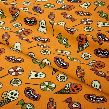 Happy Halloween Turuncu zemin üzerinde Hayaletler, Şekerler Vampir Dişleri Cadılar Bayramı desenli kumaş