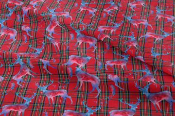 Winter Wonder Collection, Yılbaşı Klasik İskoç Ekose zemin üzerinde Suluboya Efektli Yılbaşı Geyikleri Desenli Kumaş