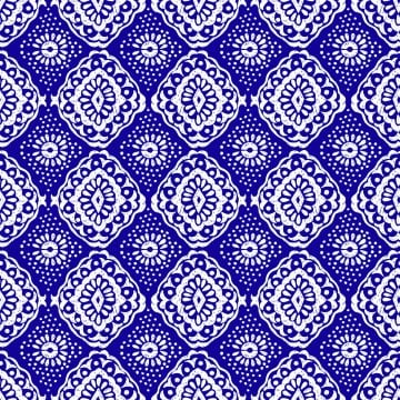 Saks Mavi Zemine Beyaz Dantelli Geometrik Desenli Kumaş