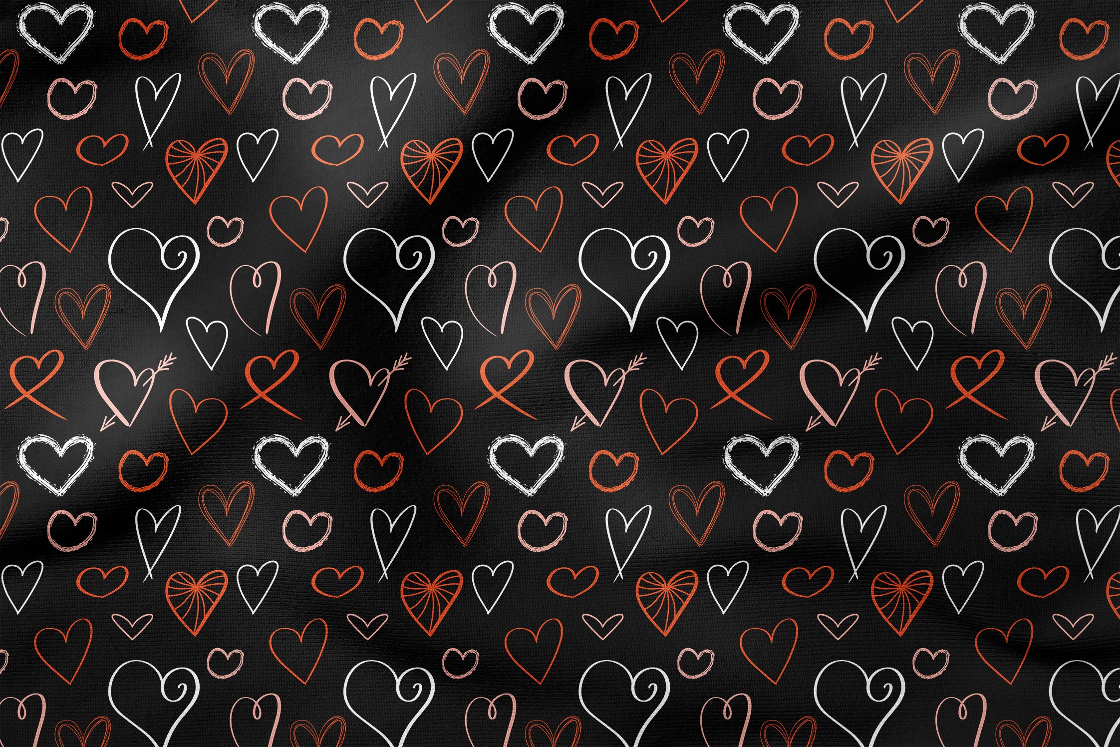 Siyah Zeminli Renkli Kalpler Desenli Döşemelik Kumaş