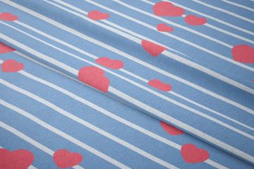 Mavi Beyaz Çizgili Üzerinde Kalp Desenli Kumaş