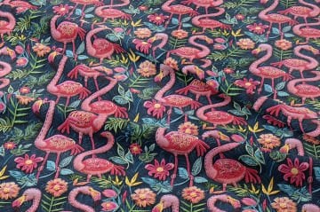 Çiçekler Arasında Flamingo Desenli Dijital Baskı Kumaş