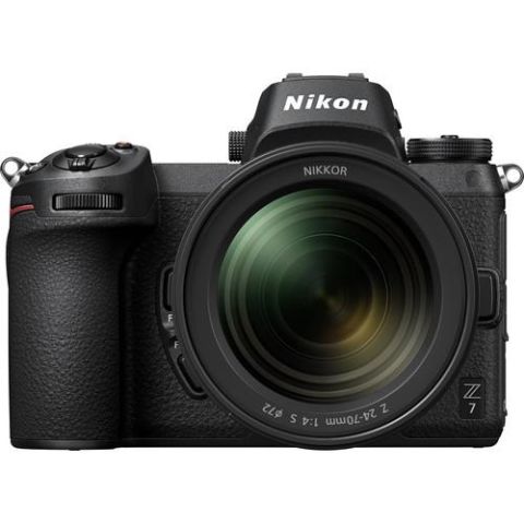 Nikon Z 7 24-70mm F4 Aynasız Fotoğraf Makinesi
