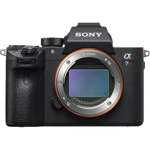 Sony A7R III Body 4K Aynasız Fotoğraf Makinesi