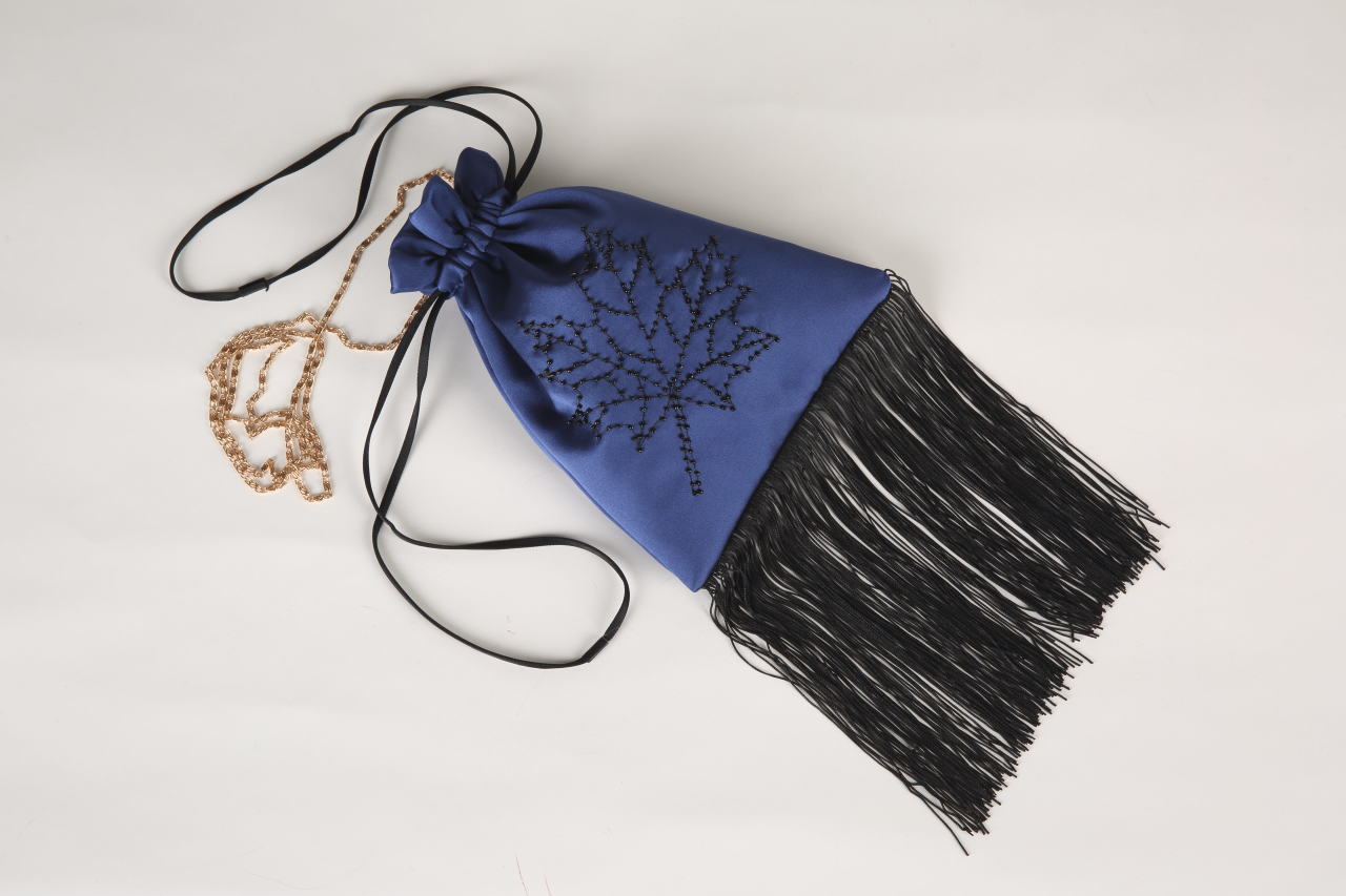 HELEN POUCH