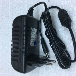 EL32037 - CYS1500/9V SWITCH MODE ADAPTER
