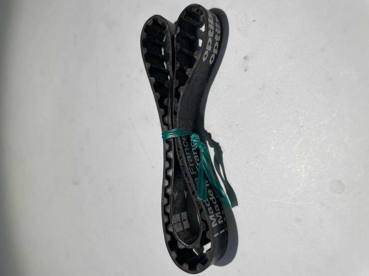 A803129-122 BELT TIMING 08P 5.60L 12W