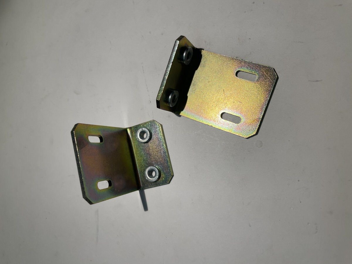 562618-001 BRACKET,MTG, SENSOR, FCOM, 900