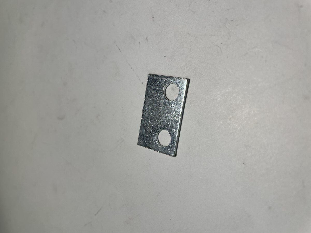 807884-242 BB3867 HINGE PLATE