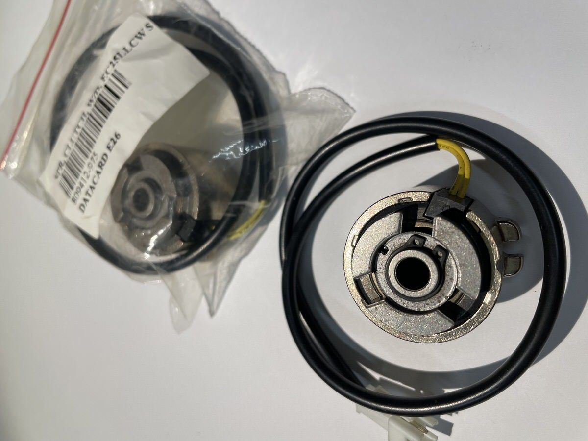 809412-975 SPR, CLUTCH, W/D, EC25LLCW SM 24V