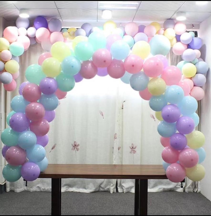 BALON TAGI MASA ÜSTÜ