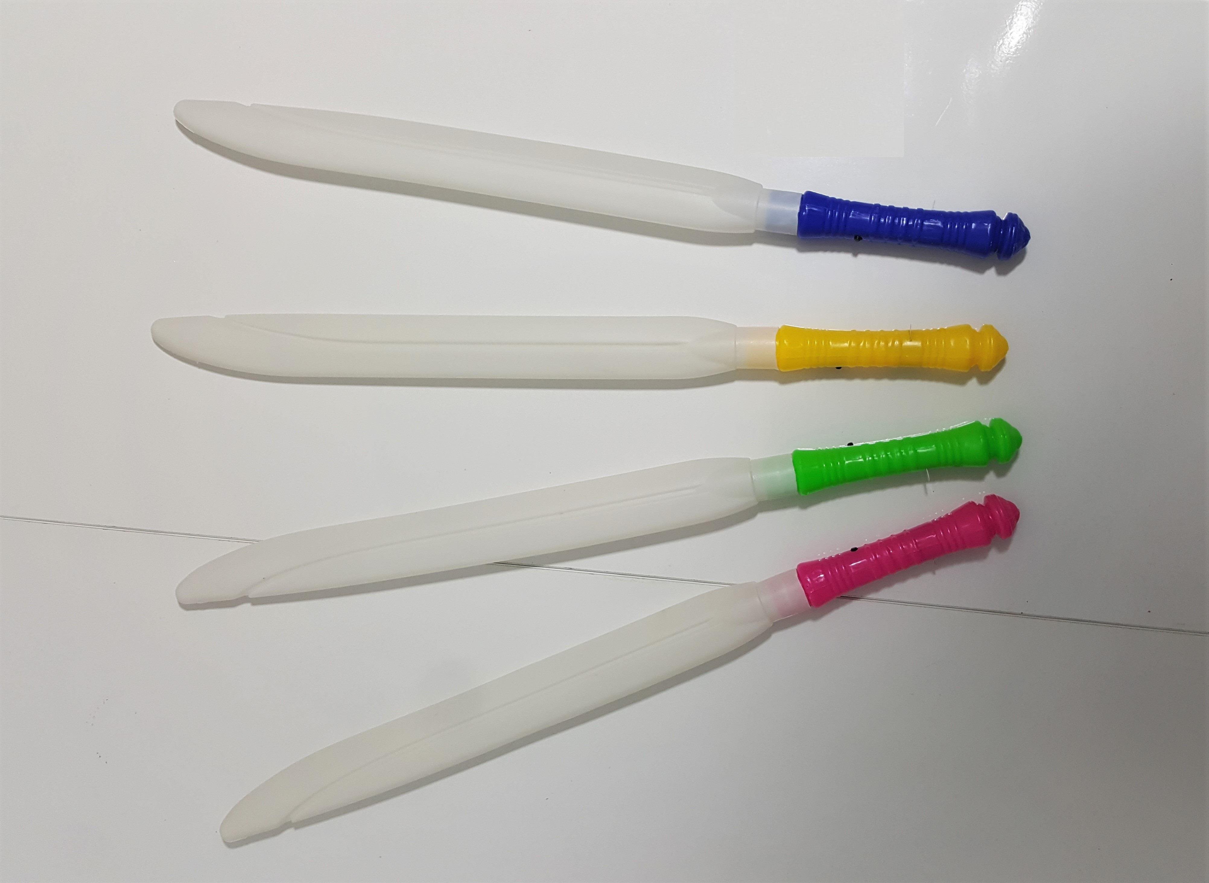 BORULU IŞIKLI KILIÇ OYUNCAK