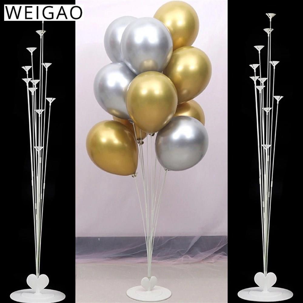 11 ÇUBUKLU KALPLİ BEYAZ BALON STANDI