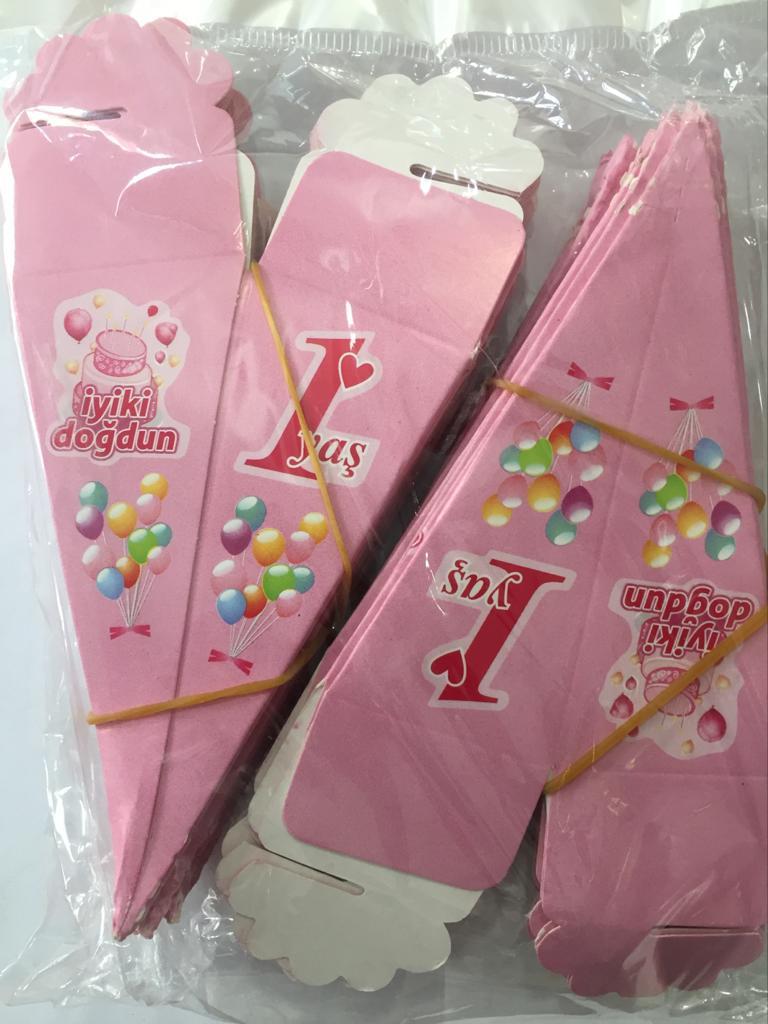 1 YAŞ PEMBE KÜLAH KUTU 50 Lİ