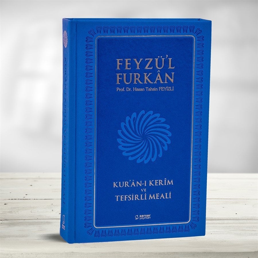 Feyzü'l Furkan Kur'ân-ı Kerîm ve Tefsirli Meali (Büyük Boy - Mushaf ve Meal - Mıklepli Ciltli) - LACİVERT