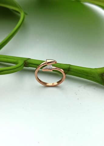 925 Ayar Zirkon Taşlı Gümüş Yüzük