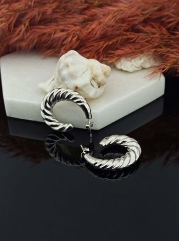 925 Ayar Gümüş Küpe