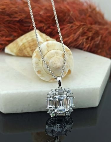 925 Ayar Zirkon Taşlı Gümüş Kolye