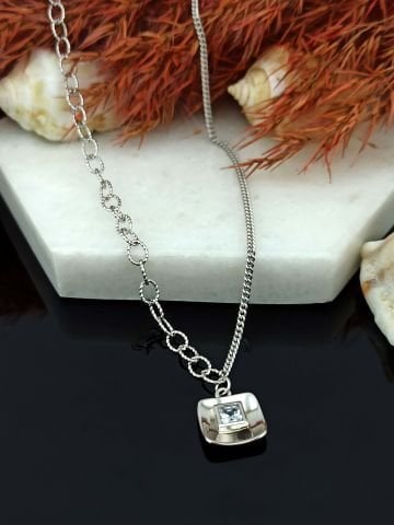 925 Ayar Zirkon Taşlı Gümüş Kolye