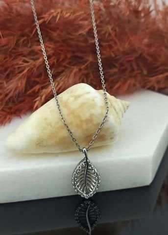 925 Ayar Zirkon Taşlı Gümüş Kolye
