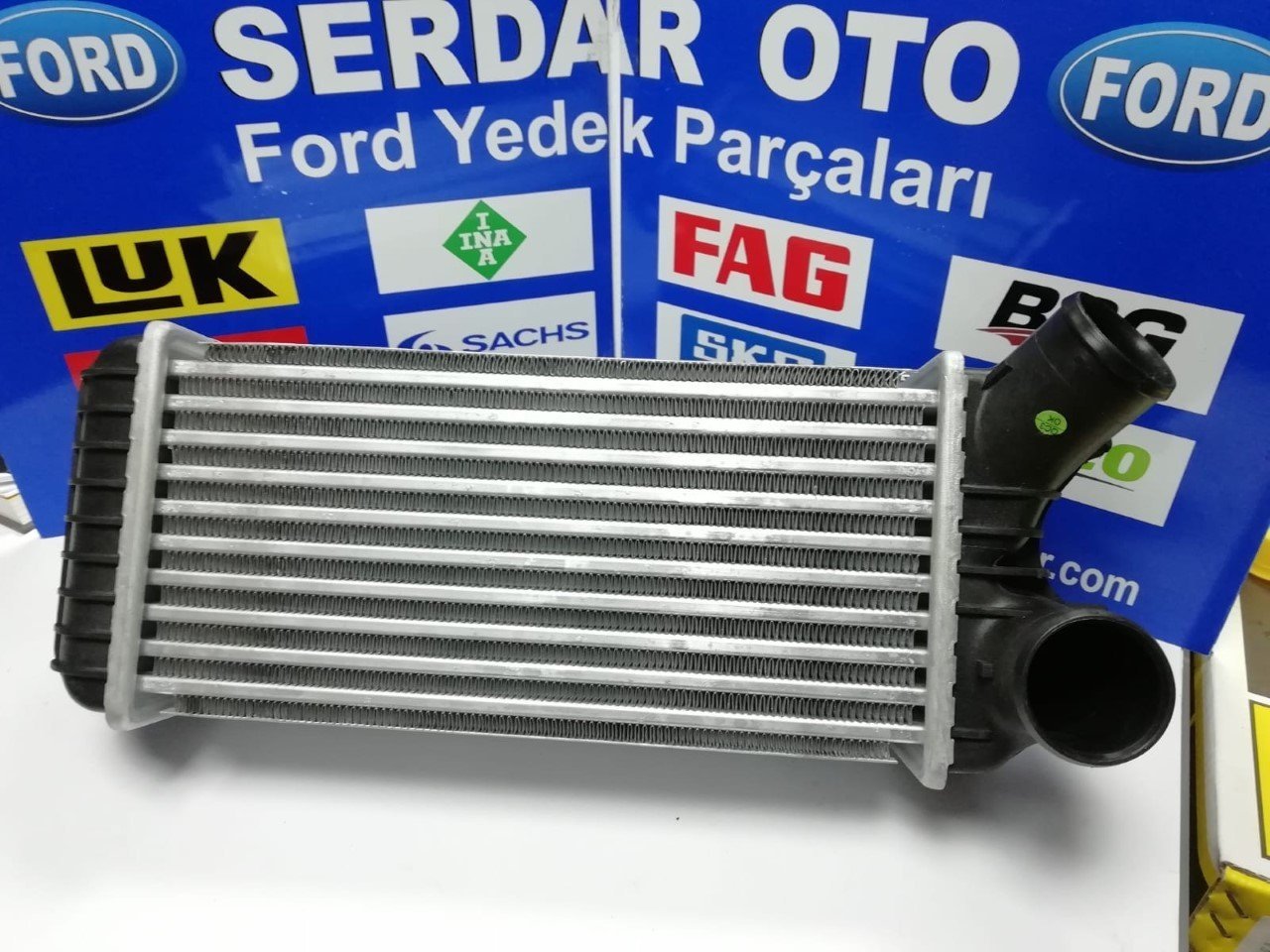 İntercooler ara soğutucu radyatör 1.6 tdci Focus Cmax kale 352330