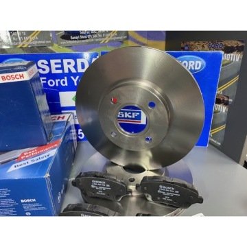 Ford Courier Ön Fren Disk ve Balata Takım Set 2014-2023 Yıll1ar Arası BOSCH