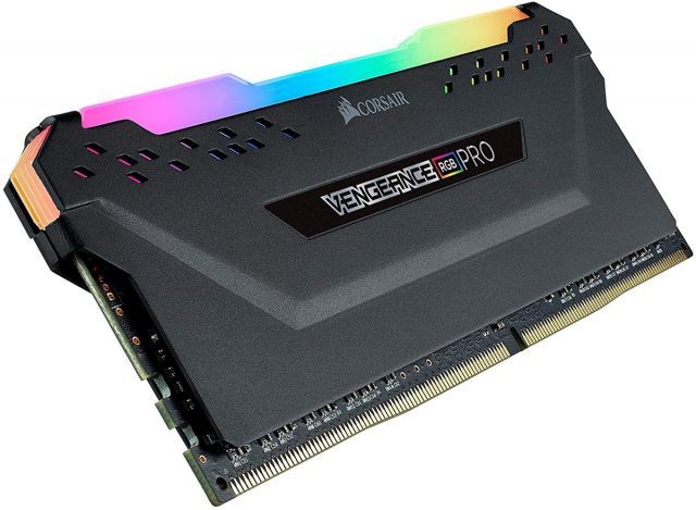 CORSAIR CMW8GX4M1Z3600C18 8GB (1X8GB) DDR4 3600MHz CL18 BLACK VENGEANCE RGB PRO SOGUTUCULU DIMM BELLEK