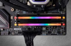 CORSAIR CMW32GX4M2Z3600C18 32GB (2X16GB) DDR4 3600MHz CL18 VENGEANCE RGB PRO BLACK SOĞUTUCULU DIMM BELLEK