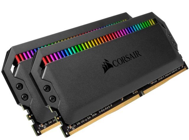 CORSAIR CMT64GX4M4Z3600C18 64GB (4X16GB) DDR4 3600MHz CL18 DOMINATOR PLATINUM RGB SOĞUTUCULU SIYAH DIMM BELLEK