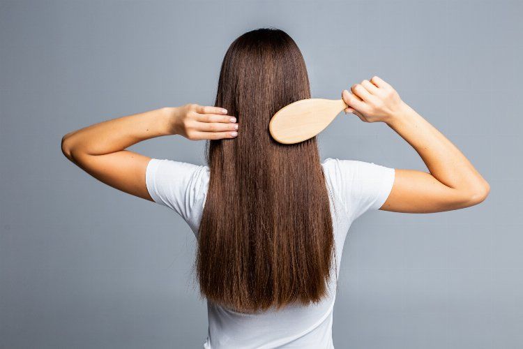 Saç Dökülmesini Önlemenin 7 Kolay Yolu