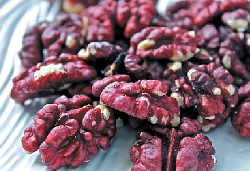 Tüplü Aşılı Özel Üretim Nadir Kırmızı Ceviz Fidanı