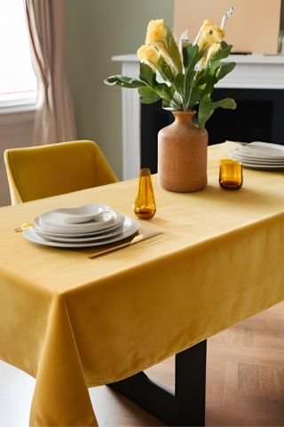 Barcelona Kadife Dokulu Masa Örtüsü 130 x 170 - Koyu Sarı