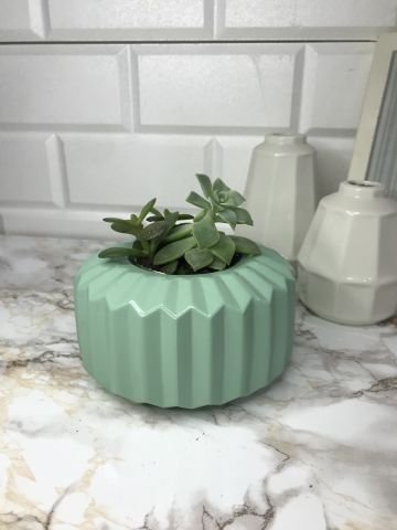 Geometrik Saksı Veya Mumluk Antrasit Hediyelik Saksılık Mint Yeşil
