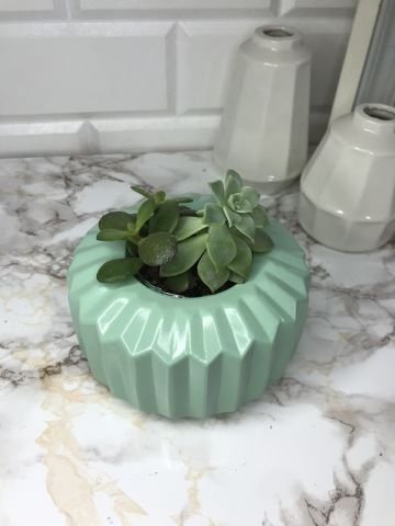 Geometrik Saksı Veya Mumluk Antrasit Hediyelik Saksılık Mint Yeşil