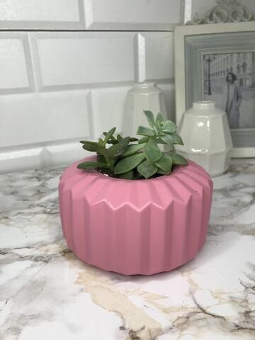 Geometrik Saksı Veya Mumluk Antrasit Hediyelik Saksılık Şeker Pembe