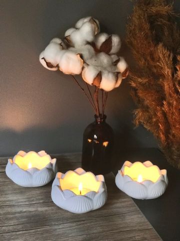 Yogacılar İçin Dekoratif Lotus Çiçeği Mumluk Set  Beyaz