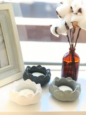 Yogacılar İçin Dekoratif Lotus Çiçeği Mumluk Set  Beyaz