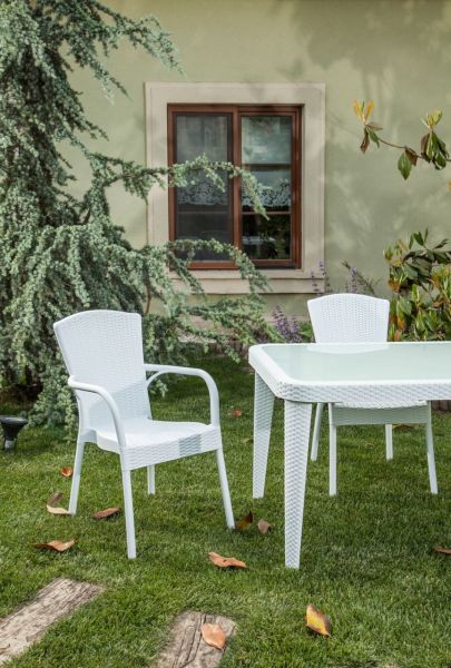 4 Kişilik Beyaz Bahçe Masa Sandalye Takımı
