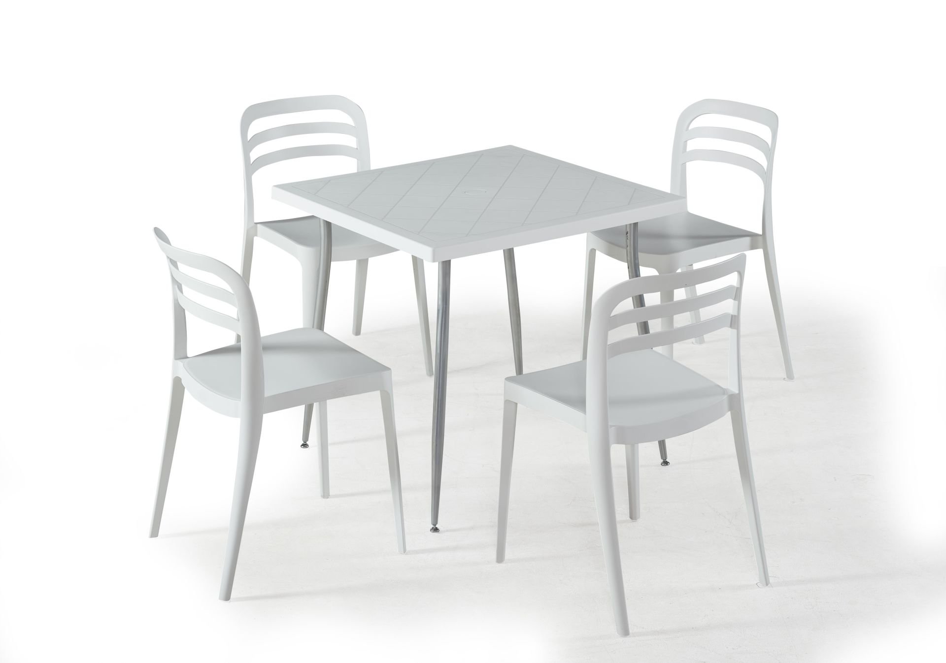 Beyaz 4 Kişilik 80x80 cm Bahçe Masa Sandalye Takımı