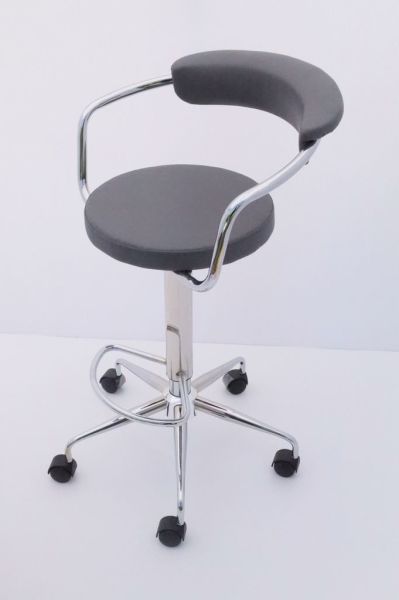 Nessa Antrasit Gri Deri Tekerlekli Bar Sandalye Modeli