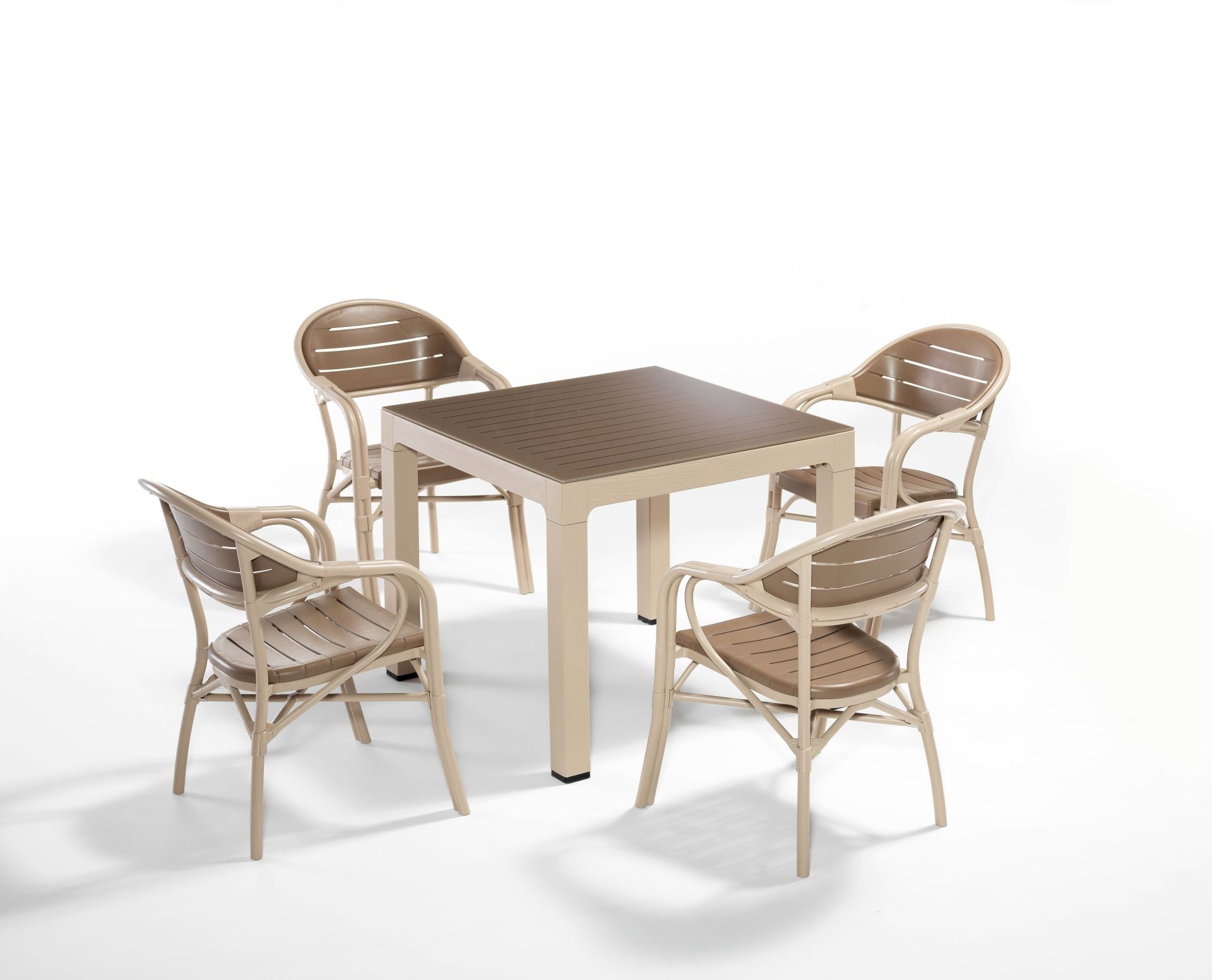 Bambu Cappuccino Çöl Kahvesi Dış Mekan Bahçe Masa Sandalye Takımı Kare 90x90 cm